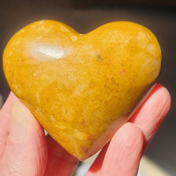 Peruvian Yellow Onyx Natural Stone Heart Rock Mineral Valentine - Picture 9 of 11